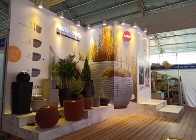 BOOTH ESTERAS
