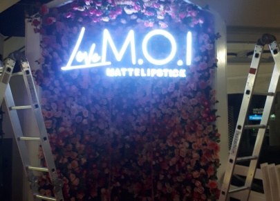 M.O.I