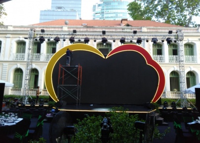 VẾT SẸO CUỘC ĐỜI